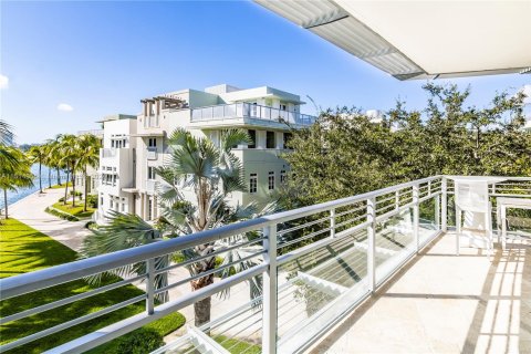 Copropriété à vendre à Miami Beach, Floride: 3 chambres, 222.5 m2 № 949441 - photo 12