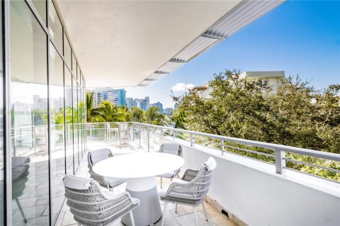 Condominio en venta en Miami Beach, Florida, 3 dormitorios, 222.5 m2 № 949441 - foto 23