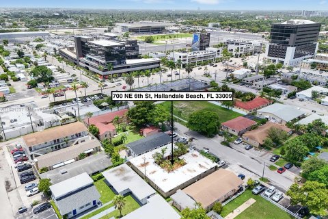 Propiedad comercial en venta en Hallandale Beach, Florida № 1242276 - foto 3