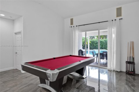 Villa ou maison à vendre à Cooper City, Floride: 4 chambres, 250 m2 № 958656 - photo 7