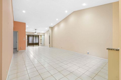 Villa ou maison à vendre à Boynton Beach, Floride: 2 chambres, 124.49 m2 № 1136256 - photo 29