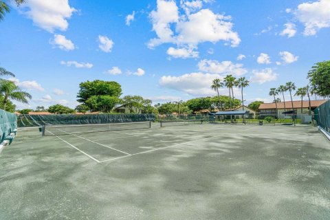 Casa en venta en Boynton Beach, Florida, 2 dormitorios, 124.49 m2 № 1136256 - foto 1