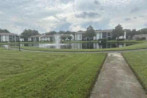 Copropriété à louer à Orlando, Floride: 2 chambres, 99.5 m2 № 1365249 - photo 11