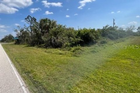 Terreno en venta en Port Charlotte, Florida № 366211 - foto 2