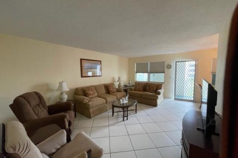 Copropriété à vendre à Boynton Beach, Floride: 2 chambres, 75.72 m2 № 602185 - photo 21