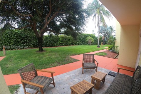 Adosado en venta en Hutchinson Island South, Florida, 2 dormitorios, 101.08 m2 № 1365791 - foto 21