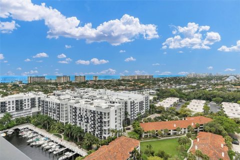 Condo in Fort Lauderdale, Florida, 1 bedroom  № 1223007 - photo 22