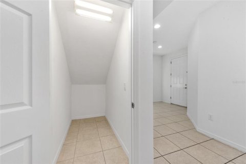 Villa ou maison à louer à Kissimmee, Floride: 4 chambres, 231.33 m2 № 1363171 - photo 20