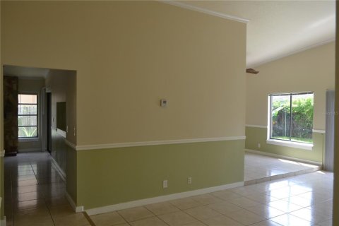 House in Kissimmee, Florida 4 bedrooms, 160.91 sq.m. № 1363230 - photo 16