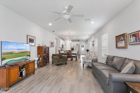 Casa en venta en St. Johns, Florida, 3 dormitorios, 181.25 m2 № 770385 - foto 5