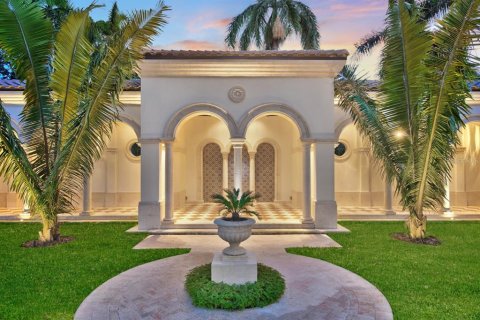 Villa ou maison à vendre à Fort Myers, Floride: 7 chambres, 1215.44 m2 № 589591 - photo 7