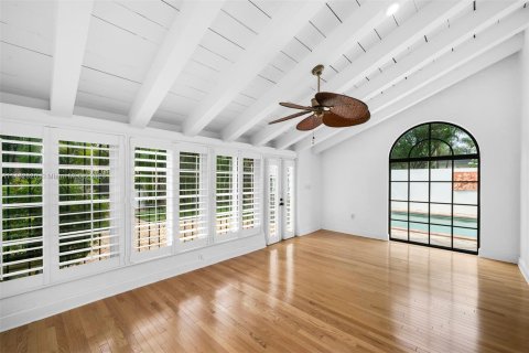 Casa en venta en Coral Gables, Florida, 5 dormitorios, 374.3 m2 № 827516 - foto 27