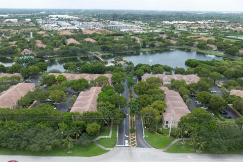 Copropriété à vendre à Miramar, Floride: 3 chambres, 107.77 m2 № 1330207 - photo 19