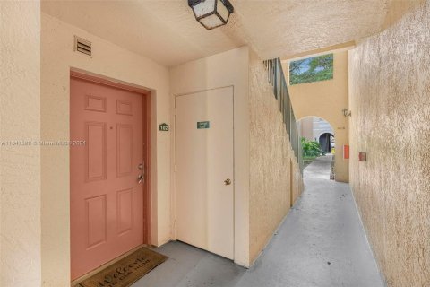 Copropriété à vendre à Miramar, Floride: 3 chambres, 107.77 m2 № 1330207 - photo 3