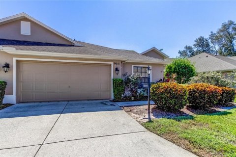 Casa en venta en New Port Richey, Florida, 2 dormitorios, 155.7 m2 № 1406832 - foto 2