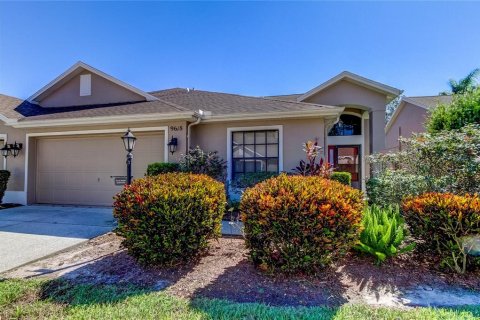 Casa en venta en New Port Richey, Florida, 2 dormitorios, 155.7 m2 № 1406832 - foto 1