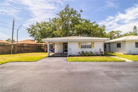 Condominio en venta en Lakeland, Florida, 1 dormitorio, 75.44 m2 № 1111904 - foto 3