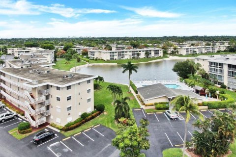 Condo in Lake Worth, Florida, 1 bedroom  № 1178353 - photo 21