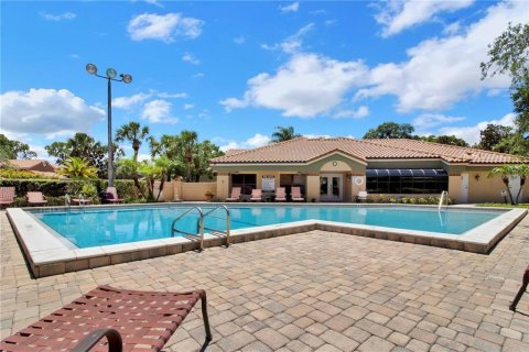 Copropriété à vendre à Orlando, Floride: 2 chambres, 99.87 m2 № 1317304 - photo 25