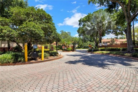 Copropriété à vendre à Orlando, Floride: 2 chambres, 99.87 m2 № 1317304 - photo 24