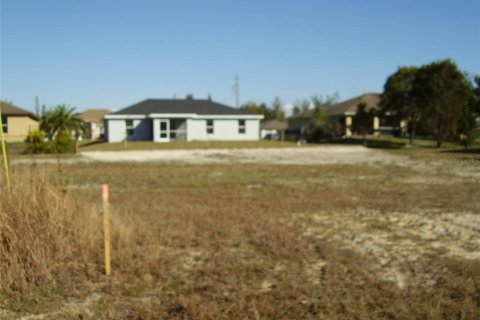 Terrain à vendre à Cape Coral, Floride № 215235 - photo 4