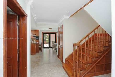 Townhouse in Miami, Florida 3 bedrooms, 176.51 sq.m. № 1304686 - photo 4