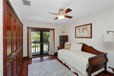 Townhouse in Miami, Florida 3 bedrooms, 176.51 sq.m. № 1304686 - photo 18