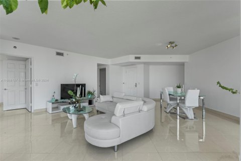 Copropriété à vendre à Aventura, Floride: 2 chambres, 149.57 m2 № 1233295 - photo 8