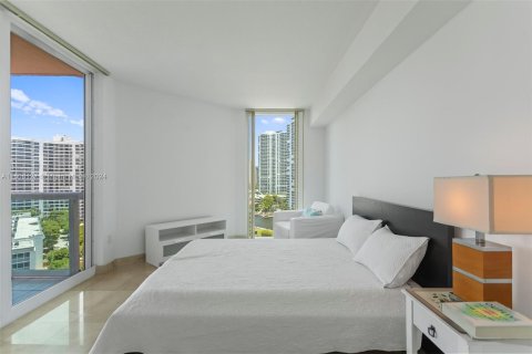 Condominio en venta en Aventura, Florida, 2 dormitorios, 149.57 m2 № 1233295 - foto 14