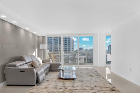 Condominio en venta en Hollywood, Florida, 2 dormitorios, 145.11 m2 № 1002419 - foto 12