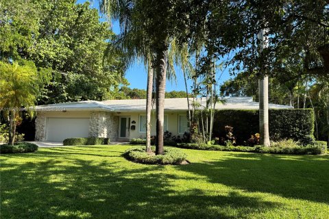 Villa ou maison à vendre à Coral Gables, Floride: 4 chambres, 187.94 m2 № 1364119 - photo 1