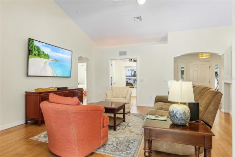 Casa en venta en Fort Myers, Florida, 3 dormitorios, 183.02 m2 № 1105957 - foto 6