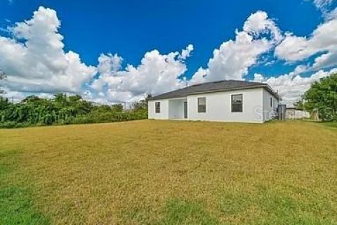 Villa ou maison à vendre à Lehigh Acres, Floride: 3 chambres, 156.54 m2 № 1366626 - photo 3