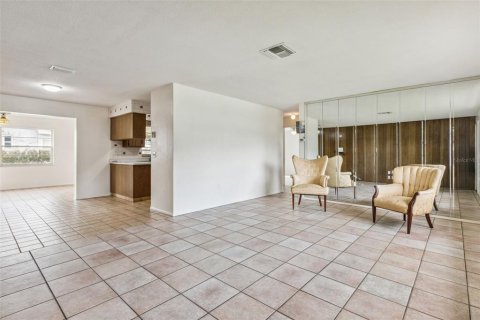 Casa en venta en DeBary, Florida, 2 dormitorios, 126.81 m2 № 1366660 - foto 9