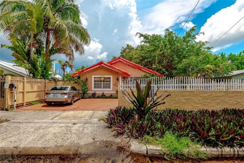 Купить земельный участок в Майами, Флорида № 13301 - фото 4