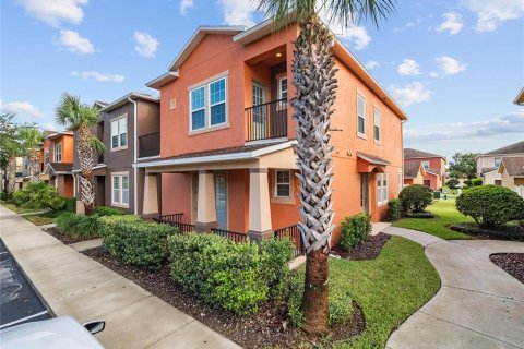 Townhouse in Sanford, Florida 4 bedrooms, 179.21 sq.m. № 1365201 - photo 1