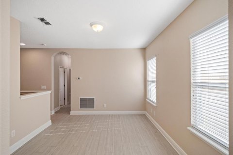 Townhouse in Sanford, Florida 4 bedrooms, 179.21 sq.m. № 1365201 - photo 22