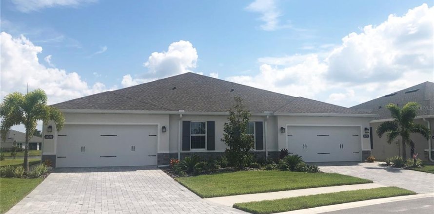 House in Port Charlotte, Florida 3 bedrooms, 139.63 sq.m. № 1365141