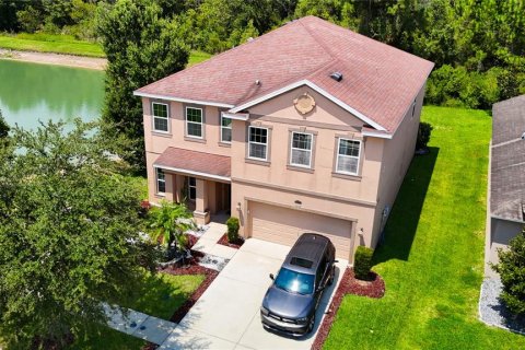 Villa ou maison à vendre à Wesley Chapel, Floride: 4 chambres, 319.96 m2 № 1276845 - photo 4