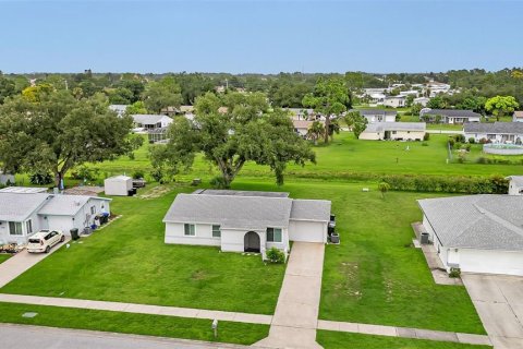 Villa ou maison à vendre à North Port, Floride: 2 chambres, 84.73 m2 № 1276935 - photo 30