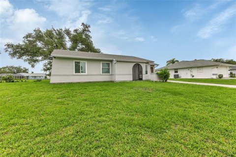 Villa ou maison à vendre à North Port, Floride: 2 chambres, 84.73 m2 № 1276935 - photo 27