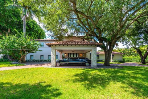 Villa ou maison à vendre à Coral Gables, Floride: 5 chambres, 609.62 m2 № 1304670 - photo 5