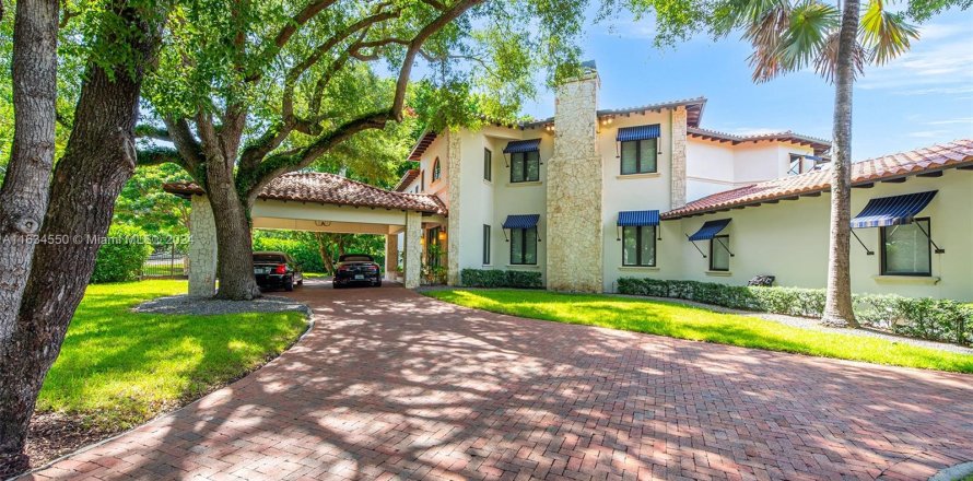 Casa en Coral Gables, Florida 5 dormitorios, 609.62 m2 № 1304670