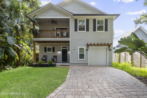 Villa ou maison à vendre à Saint Augustine, Floride: 3 chambres, 173.36 m2 № 770374 - photo 1