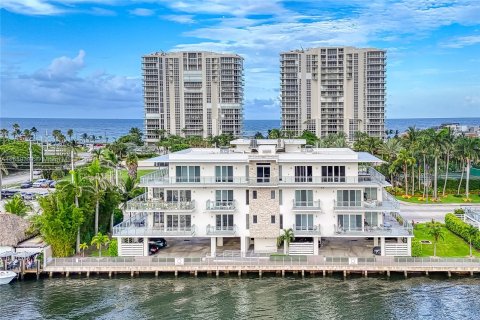 Condominio en venta en Hollywood, Florida, 3 dormitorios № 1364092 - foto 18