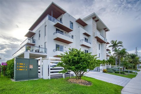 Condominio en venta en Hollywood, Florida, 3 dormitorios № 1364092 - foto 22