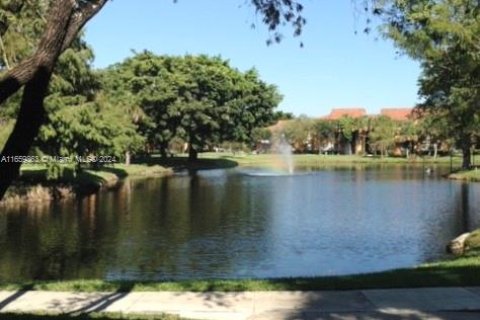 Copropriété à louer à Plantation, Floride: 2 chambres, 89.65 m2 № 1364067 - photo 13