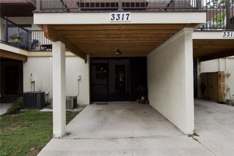 Townhouse in Sarasota, Florida 2 bedrooms, 102.56 sq.m. № 1367742 - photo 12