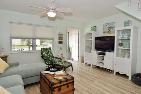 Touwnhouse à vendre à Sarasota, Floride: 2 chambres, 102.56 m2 № 1367742 - photo 8