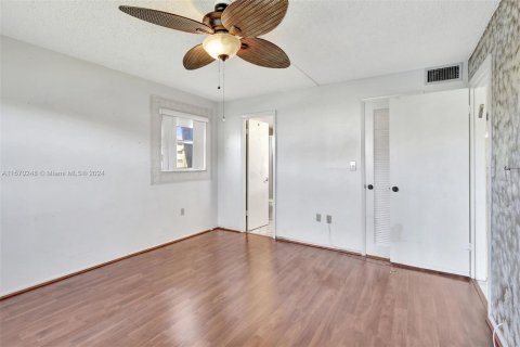 Condominio en venta en Sunrise, Florida, 2 dormitorios, 78.97 m2 № 1120706 - foto 18